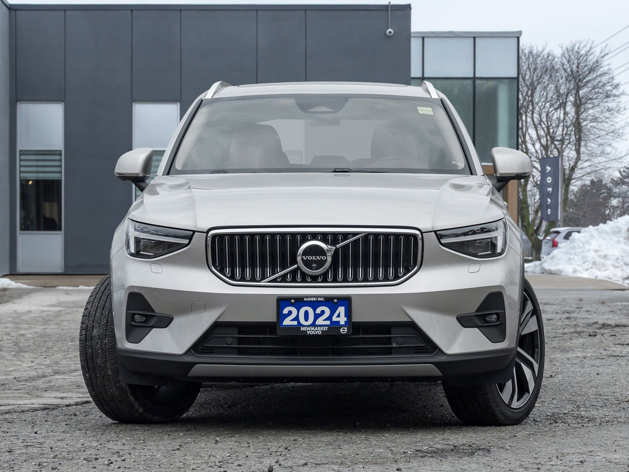 Volvo XC40 B5 AWD PLUS  LOW MILEAGE  3.49%*CPO RATE UP TO 84M 2024-1