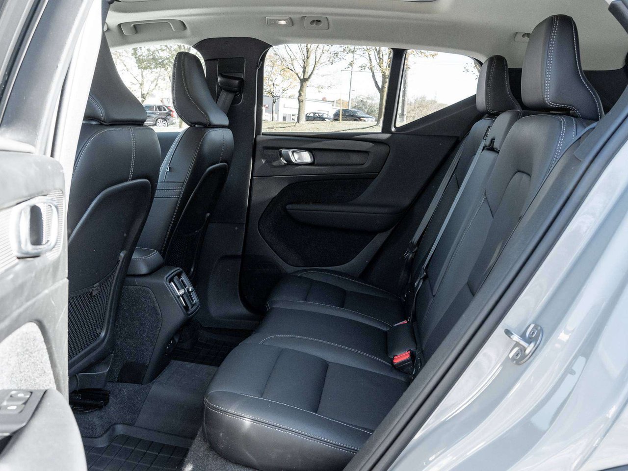 Volvo XC40 ULTIMATE^Off lease^One owner^CPO Rate fr 2.99%* 2024-23