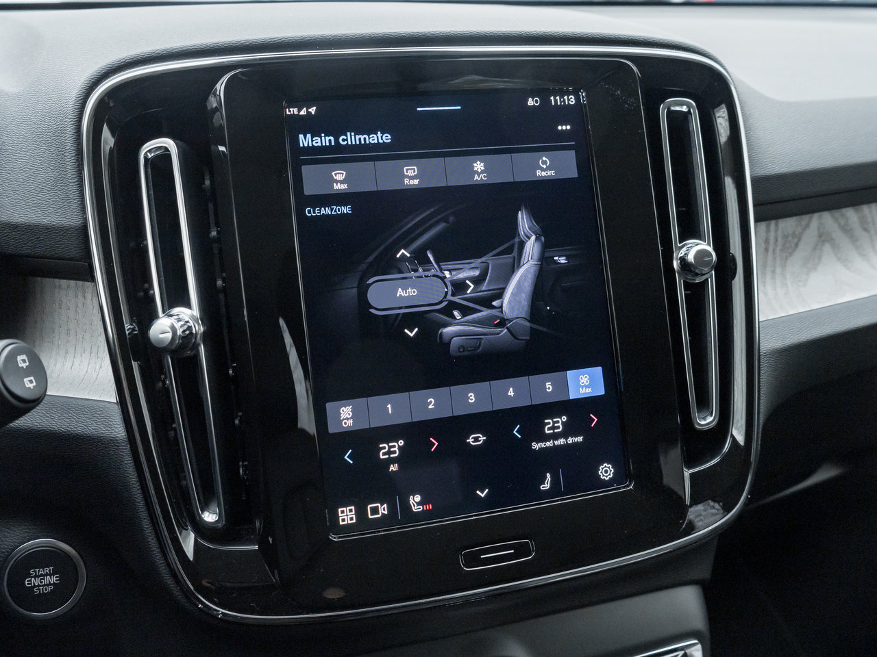 2025 Volvo XC40 B5 AWD Bright Theme  CPO FINANCE RATE fr 3.49%*-15