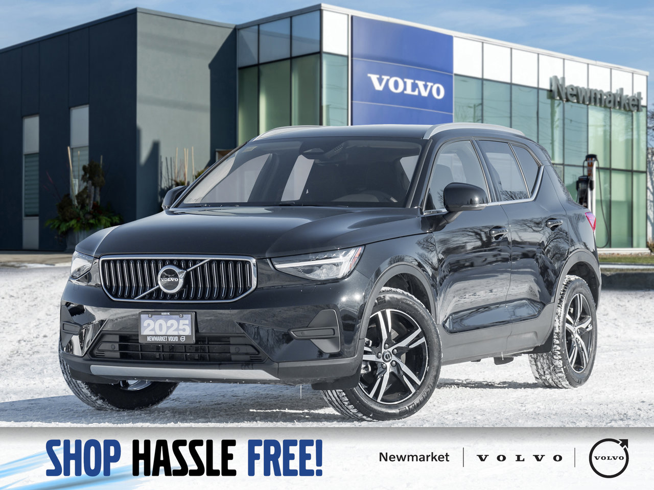 2025 Volvo XC40 B5 AWD Core Bright Theme  CPO FIN RATE 3.49%*-4%*-0