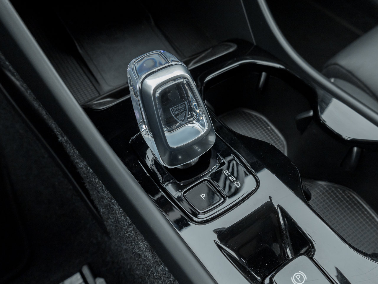 Volvo XC40 B5 AWD PLUS  CPO FINANCE RATE 3.49%(24M)-4%*(84M) 2025-16