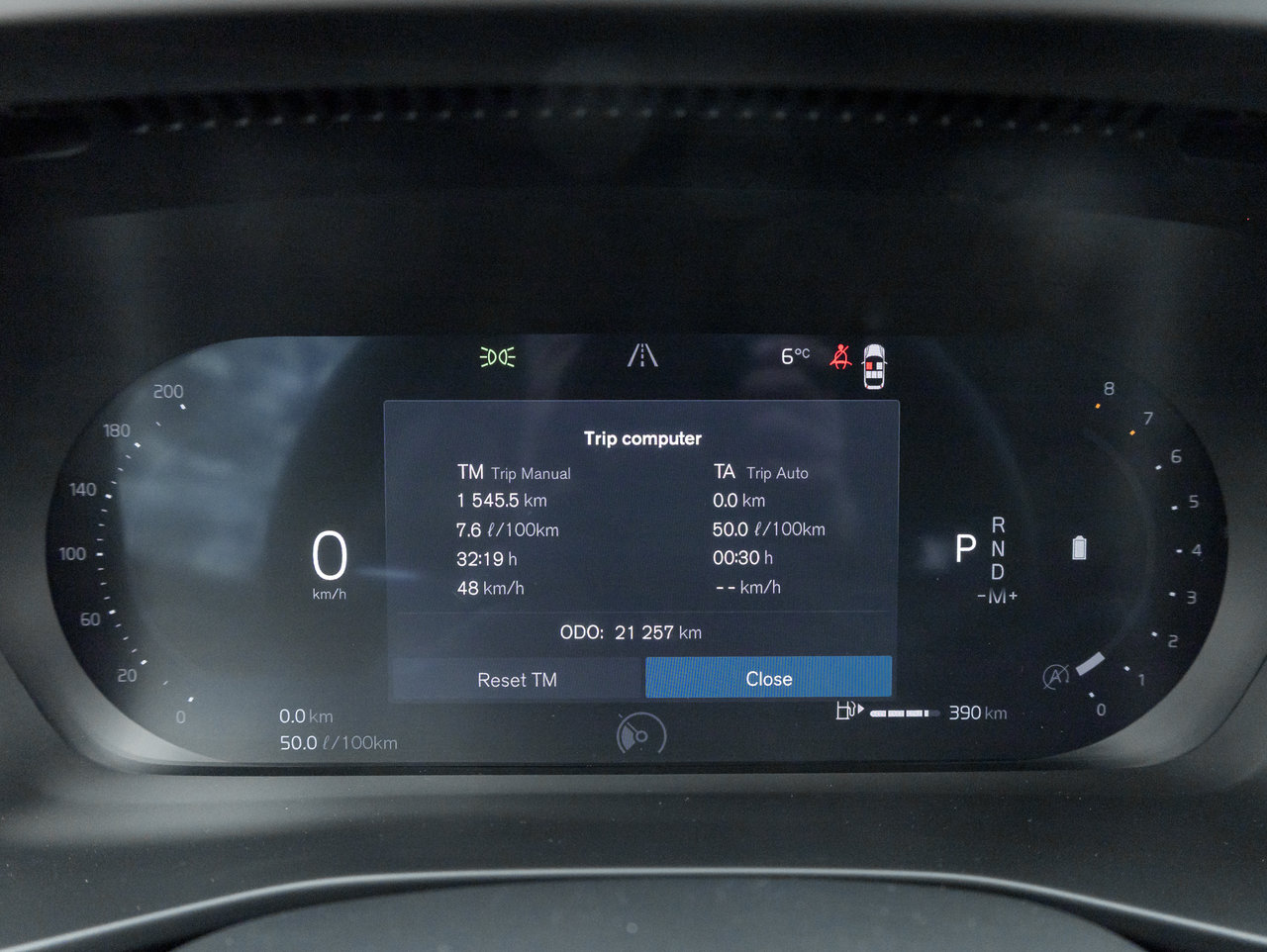 2025 Volvo XC40 B5 AWD Core  CPO FINANCE RATE FROM 3.49%*-8