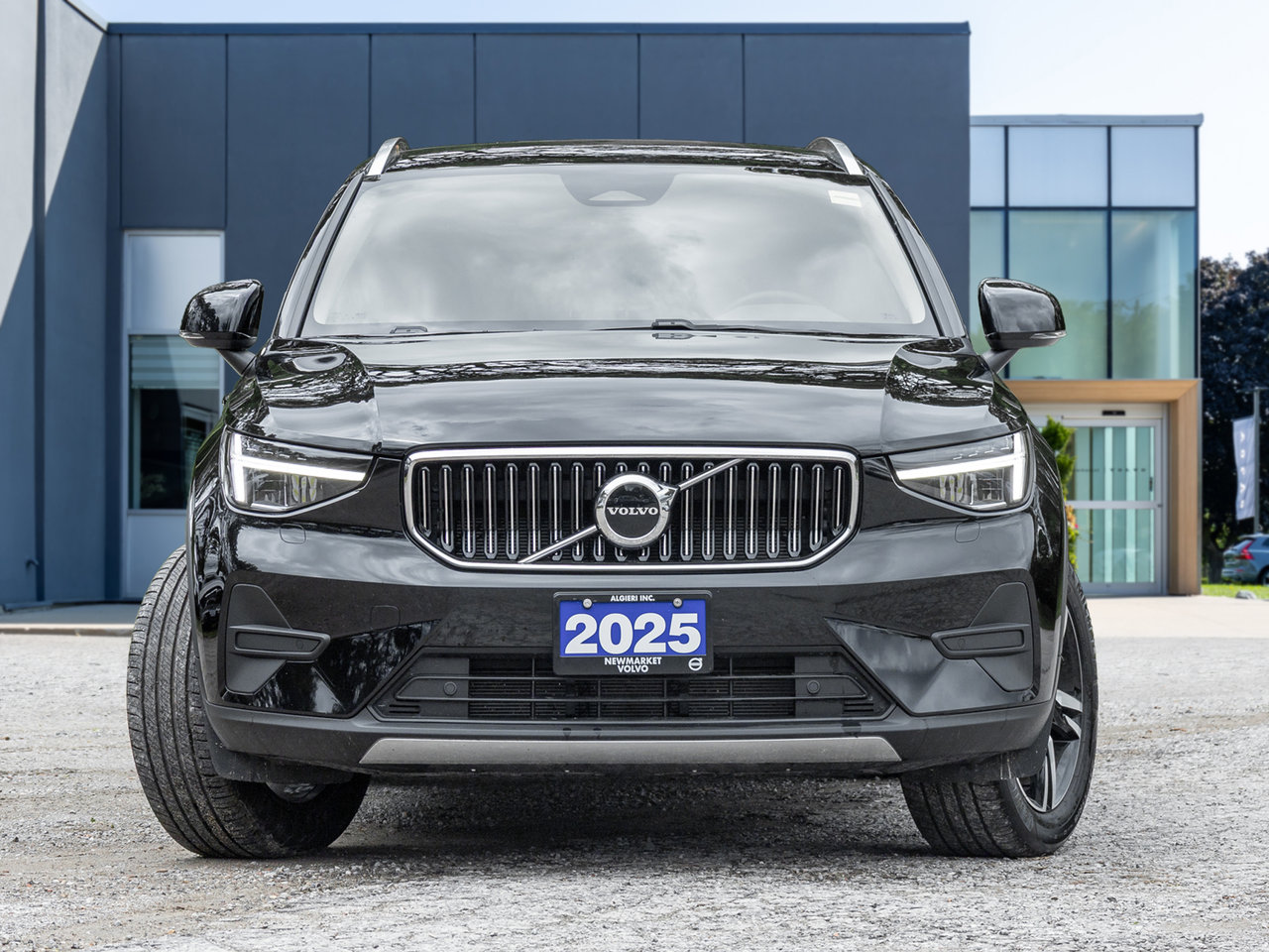 2025 Volvo XC40 B5 AWD  CPO FINANCE RATE 2.99%* (UP TO 84 MONTH)-1
