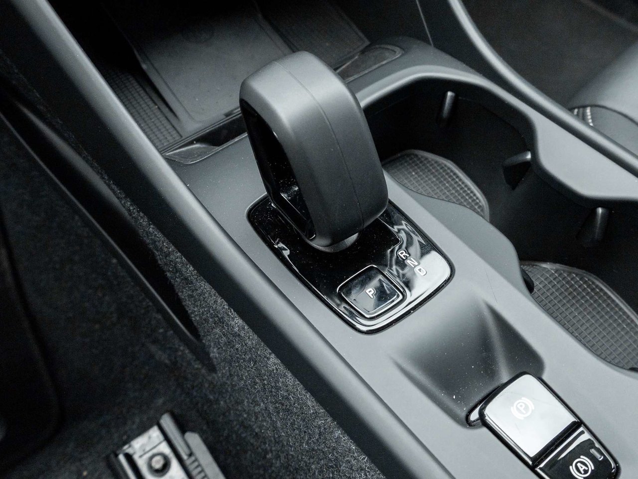 2025 Volvo XC40 B5 AWD  CPO FINANCE RATE 2.99%* (UP TO 84 MONTH)-15