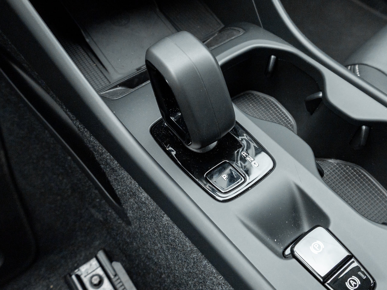 2025 Volvo XC40 B5 AWD  CPO FINANCE RATE 2.99%* (UP TO 84 MONTH)-15
