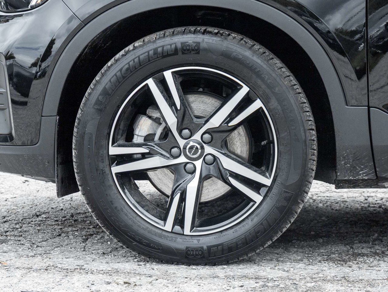 2025 Volvo XC40 B5 AWD  CPO FINANCE RATE 2.99%* (UP TO 84 MONTH)-3