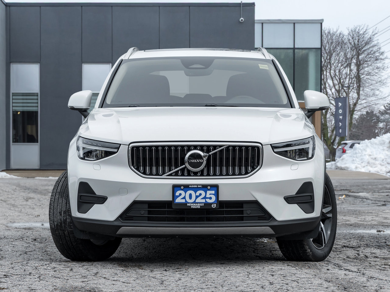 Volvo XC40 B5 AWD  CPO FINANCE RATE 3.49%*(24M)-4%*(48M) 2025-1