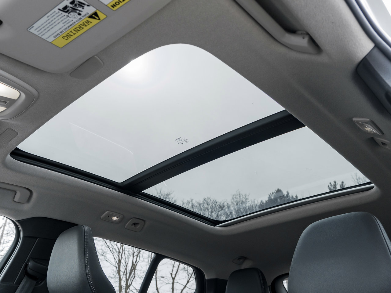 Volvo XC40 B5 AWD  CPO FINANCE RATE 3.49%*(24M)-4%*(48M) 2025-19