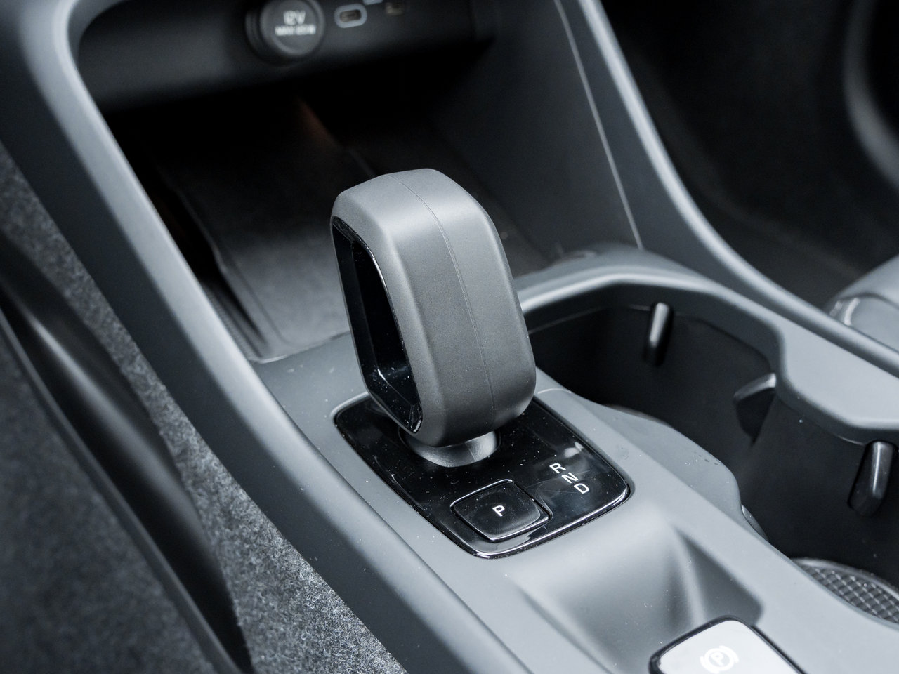 Volvo XC40 B5 AWD  CPO FINANCE RATE 3.49%*(24M)-4%*(48M) 2025-14