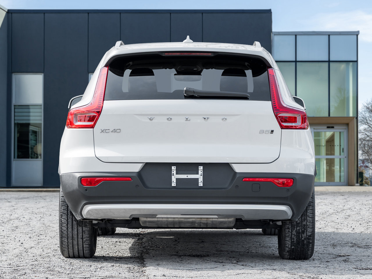 Volvo XC40 B5 AWD Core  CPO FINANCE RATE FROM 3.49%* 2025-5