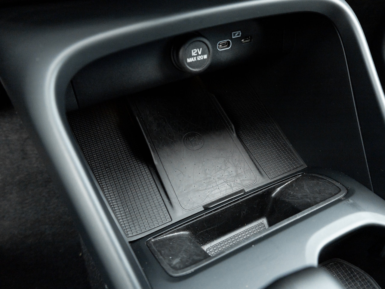 2025 Volvo XC40 B5 AWD  CPO FINANACE RATE 3.49%* UP TO 84 MONTH-15