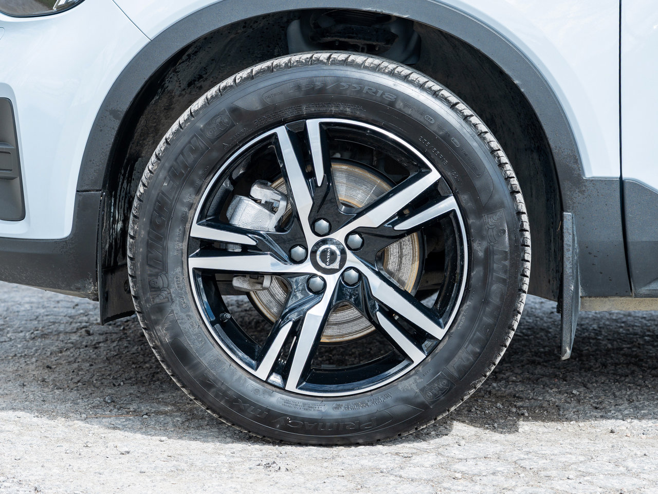 Volvo XC40 B5 AWD Core  CPO FINANCE RATE 3.49%* UPTO 84 MONTH 2025-3