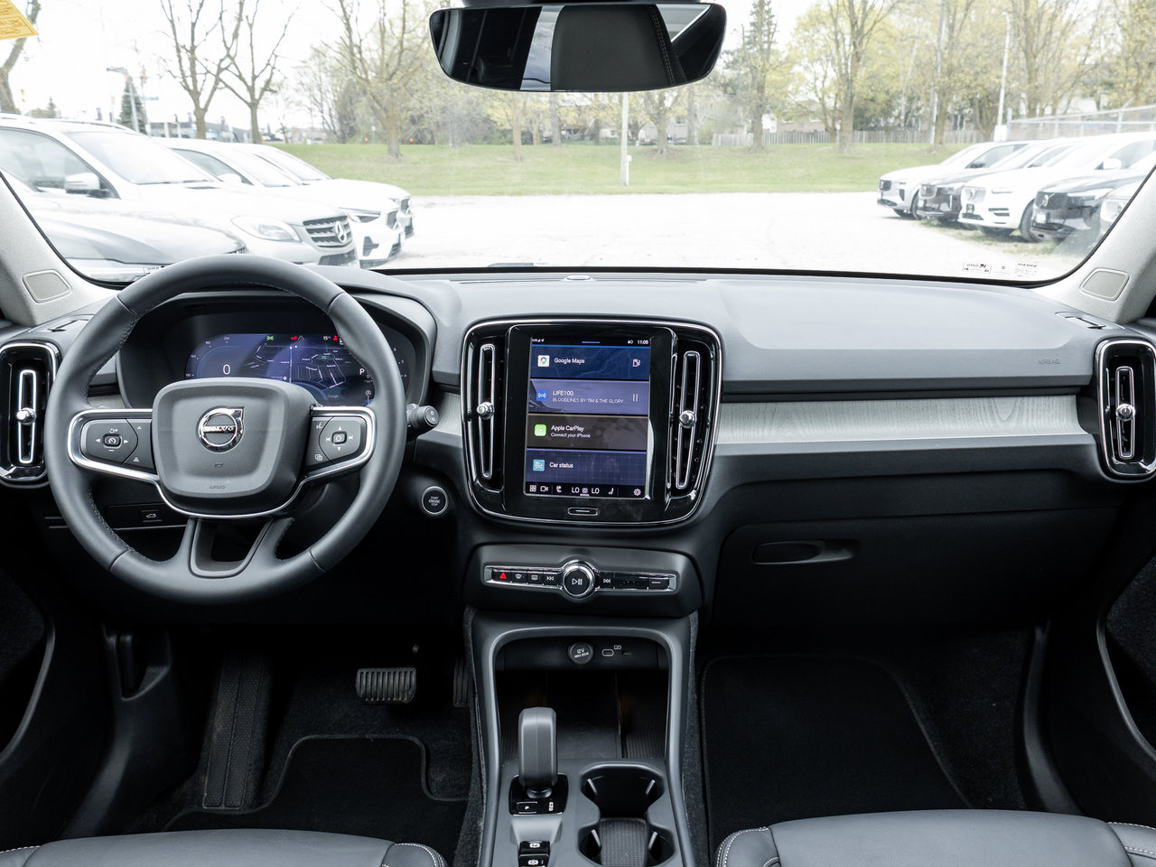 Volvo XC40 B5 AWD Core  CPO FINANCE RATE 3.49%* (84M) 2025-23