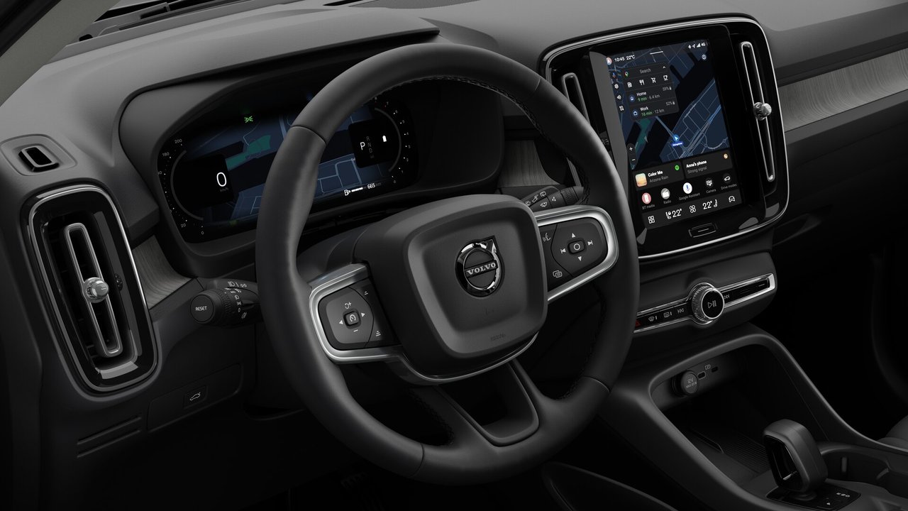 2026 Volvo XC40 B5 AWD Core Dark Theme-13