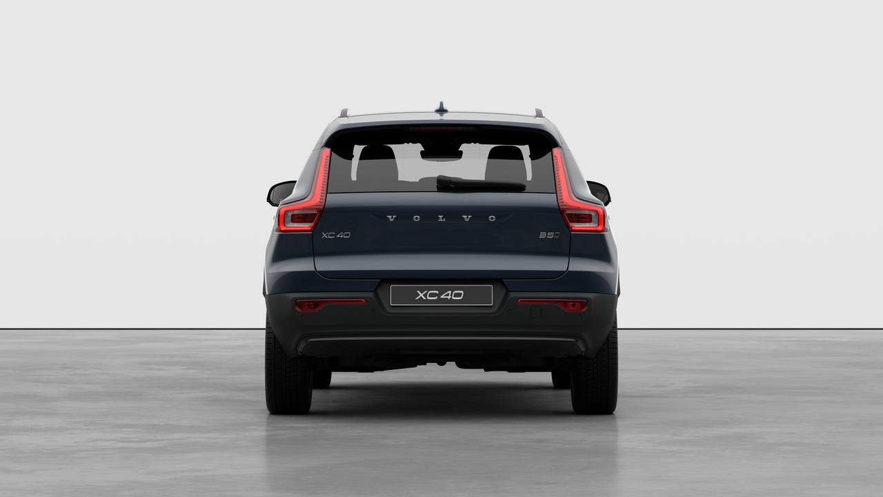 Volvo XC40 B5 AWD Plus Dark Theme 2026-5