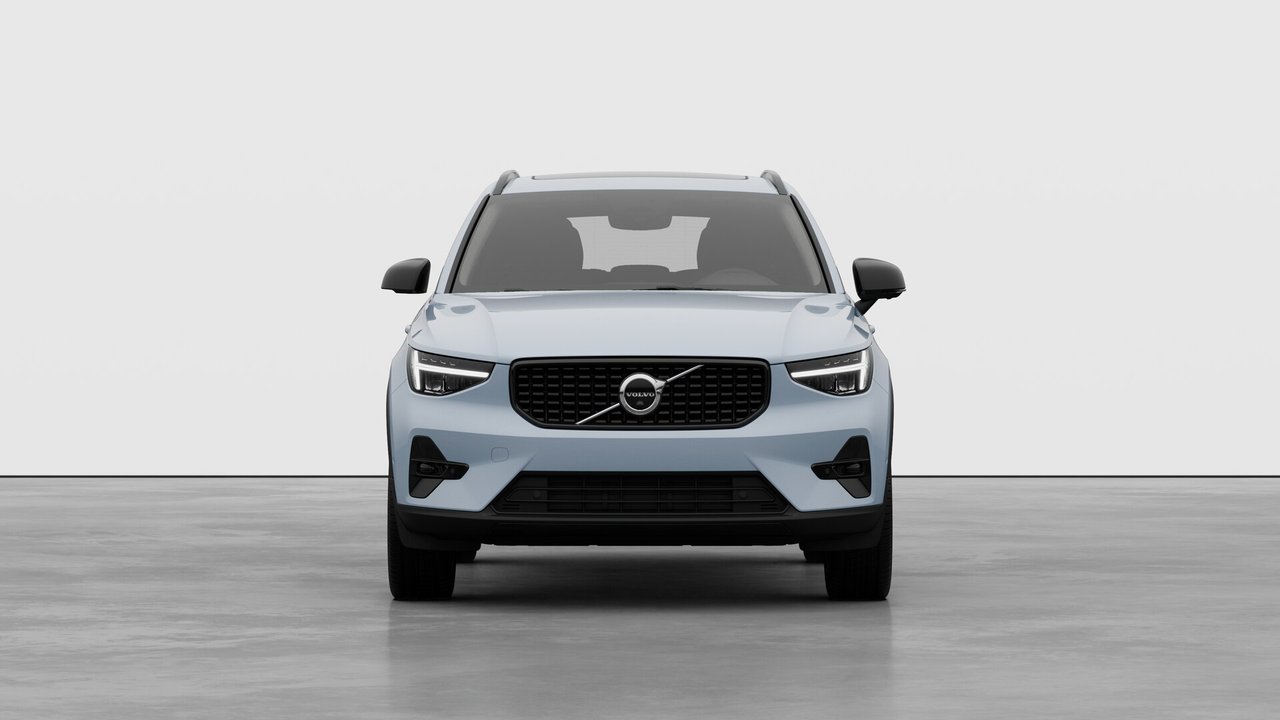Volvo XC40 B5 AWD Plus Dark Theme 2026-4