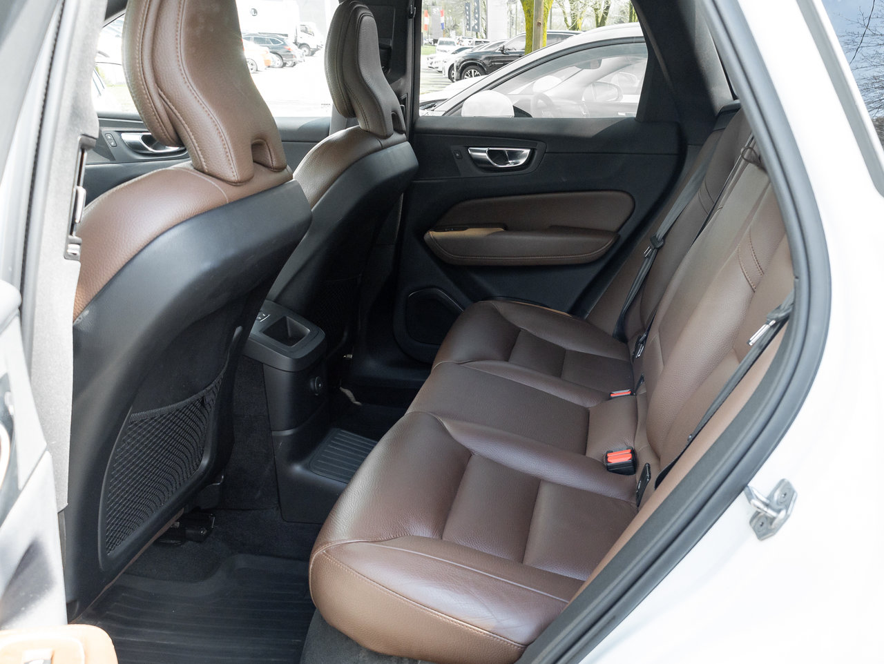 Volvo XC60 Plug-In Hybrid T8 eAWD PHEV Inscription Exp  NEW TIRES & BRAKES 2022-22