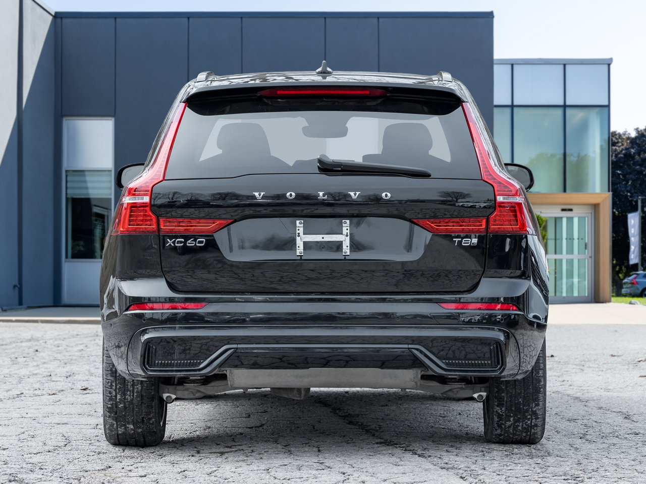2025 Volvo XC60 Plug-In Hybrid T8 AWD PLUS  PLUG IN HYBRID  CPO RATE FROM 3.49%*-6
