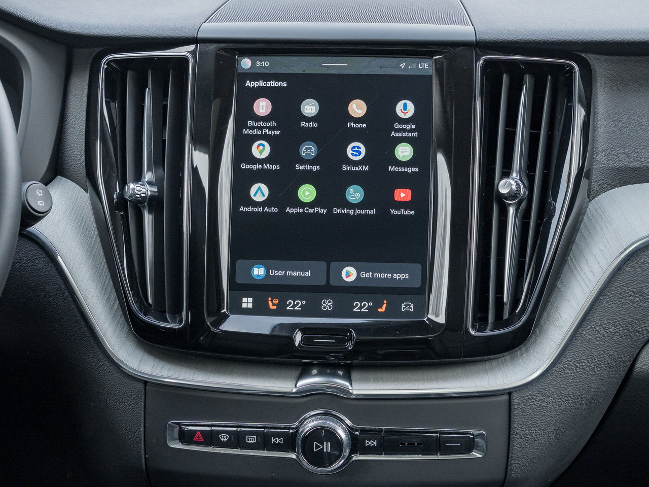 2025 Volvo XC60 Plug-In Hybrid T8 AWD PLUS  PLUG IN HYBRID  CPO RATE FROM 3.49%*-25