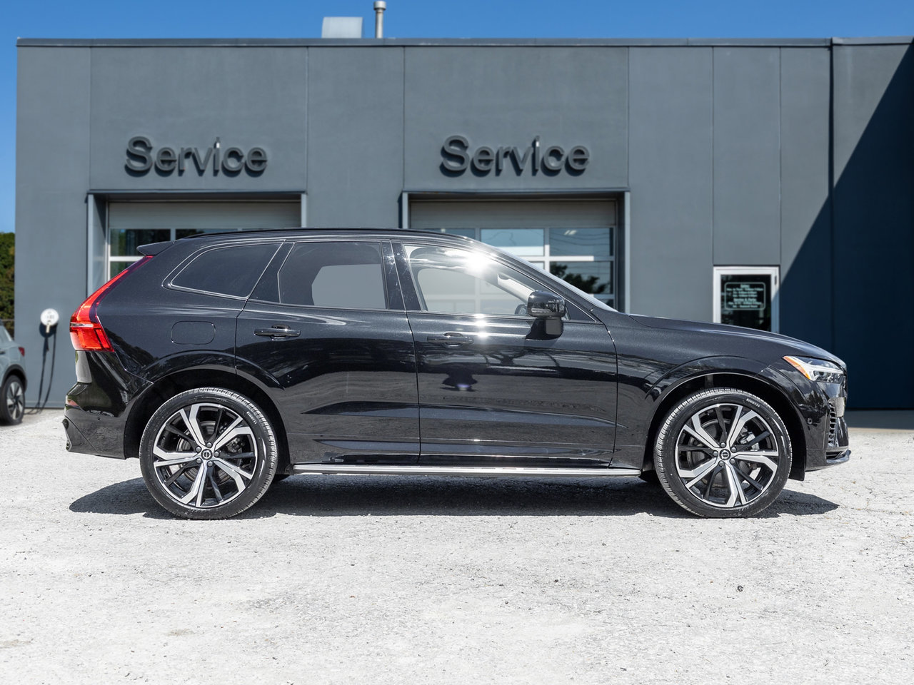 2025 Volvo XC60 Plug-In Hybrid T8 AWD ULTRA LOW MILEAGE  21WHEELS  HARMAN KARDON-4