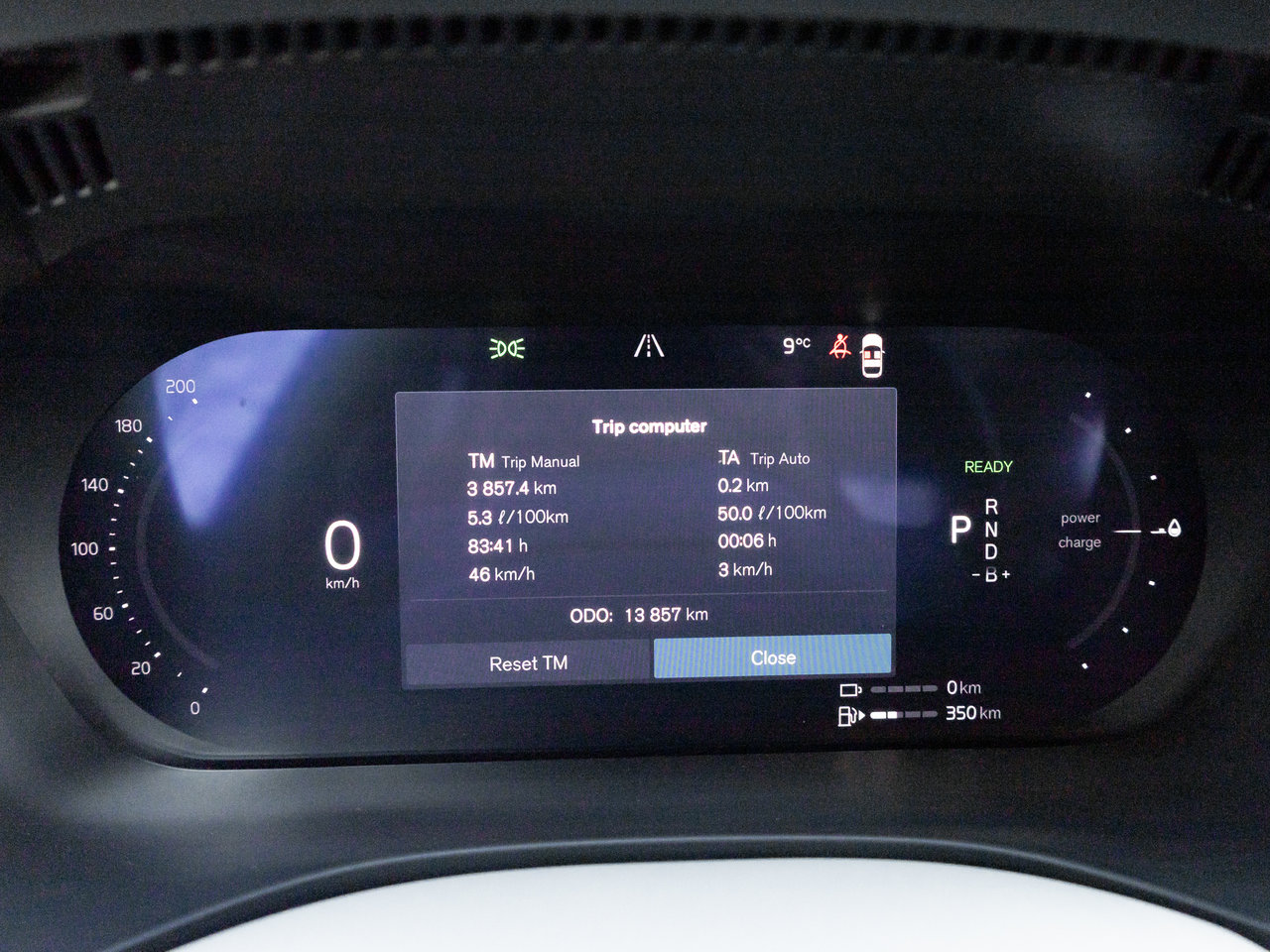2026 Volvo XC60 Plug-In Hybrid T8 AWD Ultra Dark Theme  EXEC DEMO  LIKE NEW-9