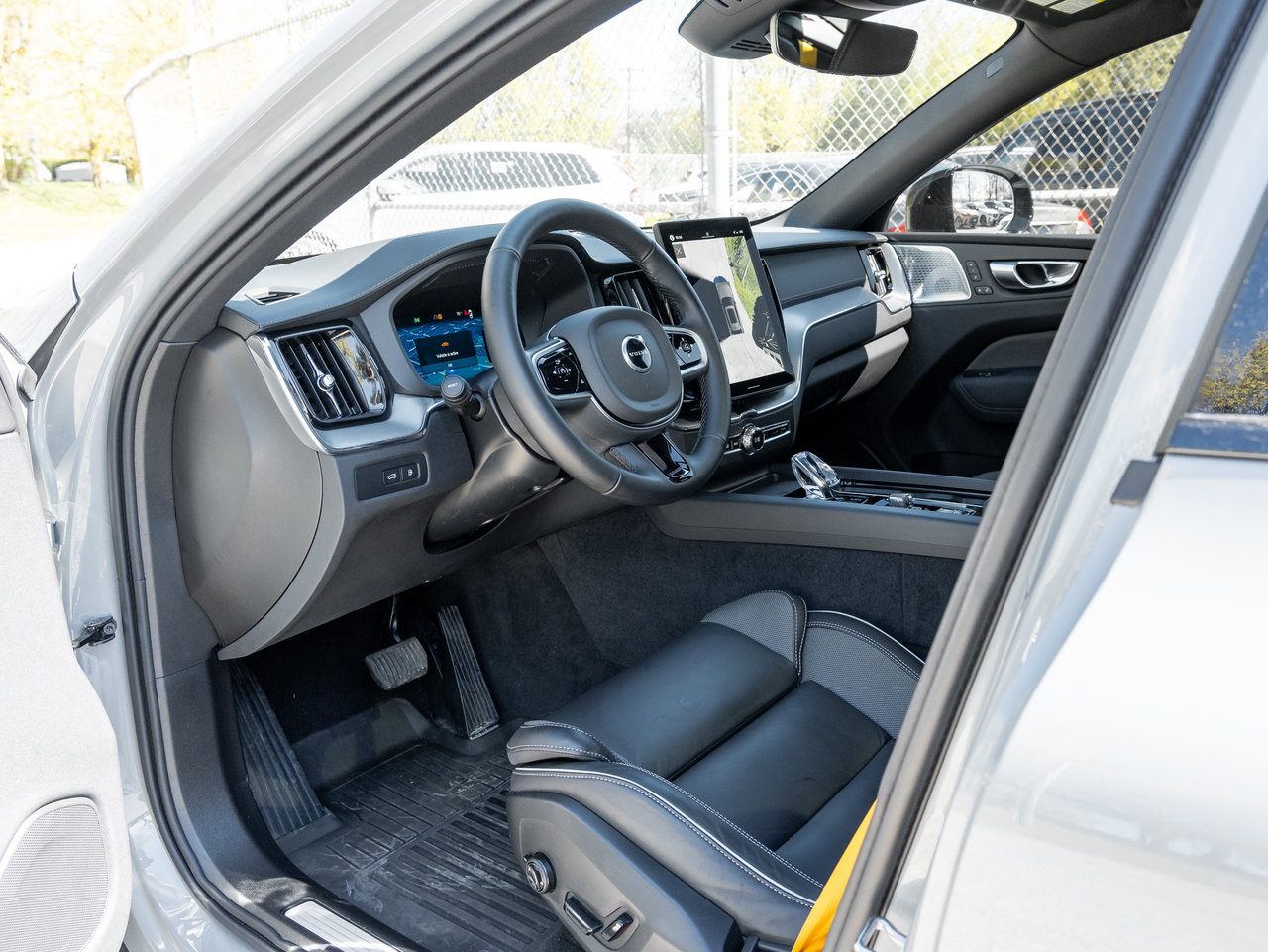 Volvo XC60 Plug-In Hybrid T8 AWD POLESTAR ENGINEERED  CPO  LIMITED SUPPLY 2026-9