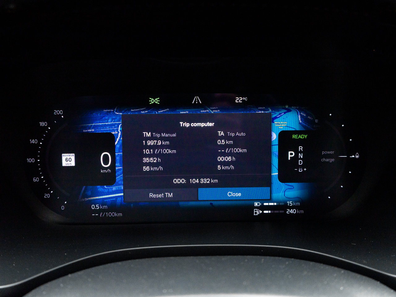 2022 Volvo XC60 Recharge T8 eAWD PHEV R-Design  NEW TIRES  VOLVO CPO-9