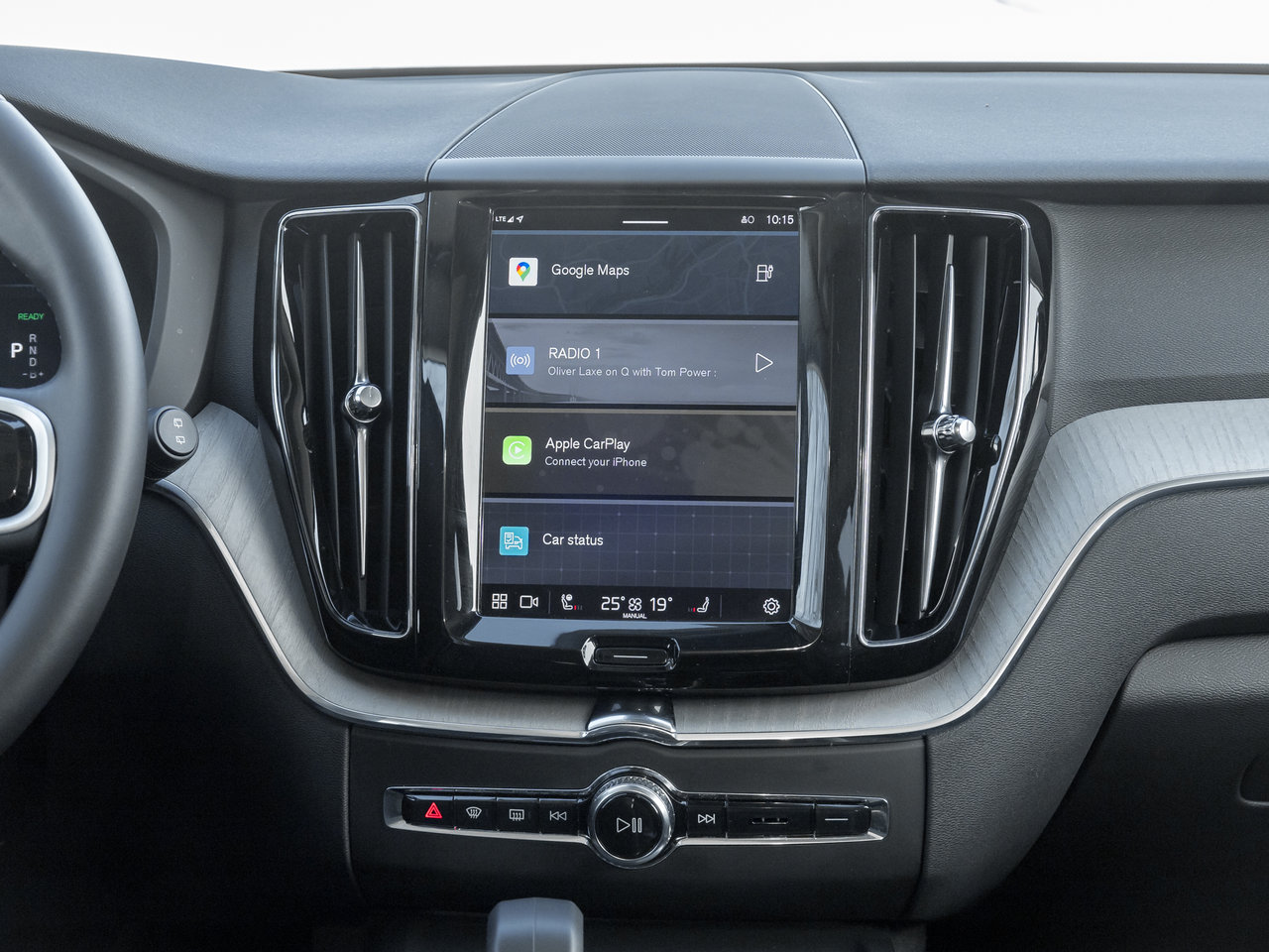 2025 Volvo XC60 Recharge T8 AWD Plus  HYBRID  ELIMINATION RANGE ANXIETY-23