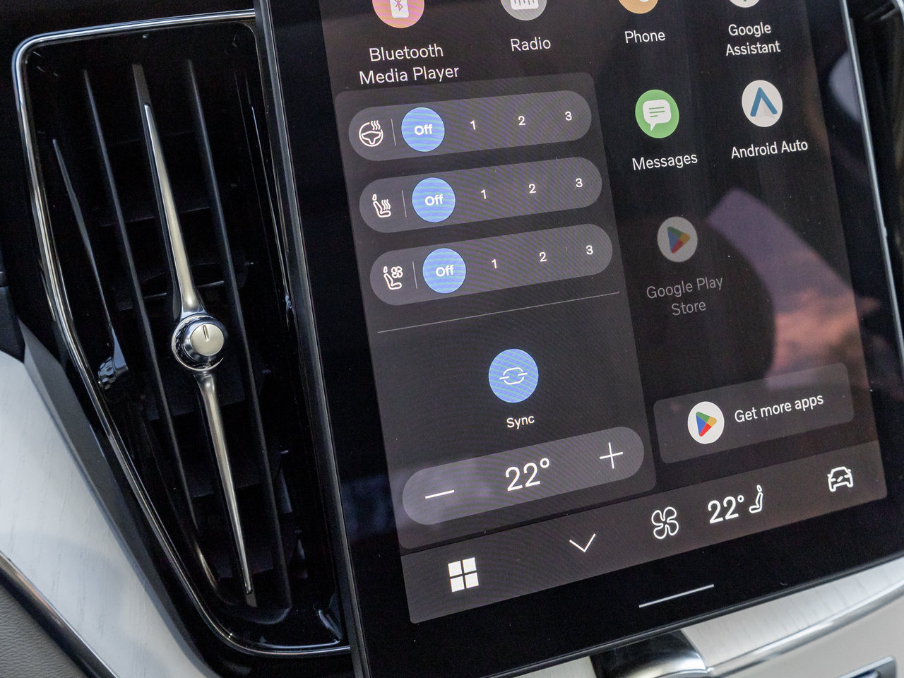 2026 Volvo XC60 Recharge T8 AWD Ultra Dark Theme  EXEC DEMO  LIKE NEW-21