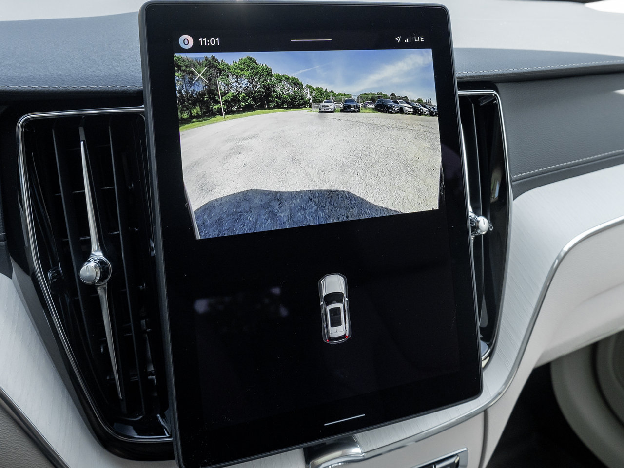 2026 Volvo XC60 Recharge T8 AWD ULTRA  PLUG-IN HYBRID  BOWERS & WILKINS-13