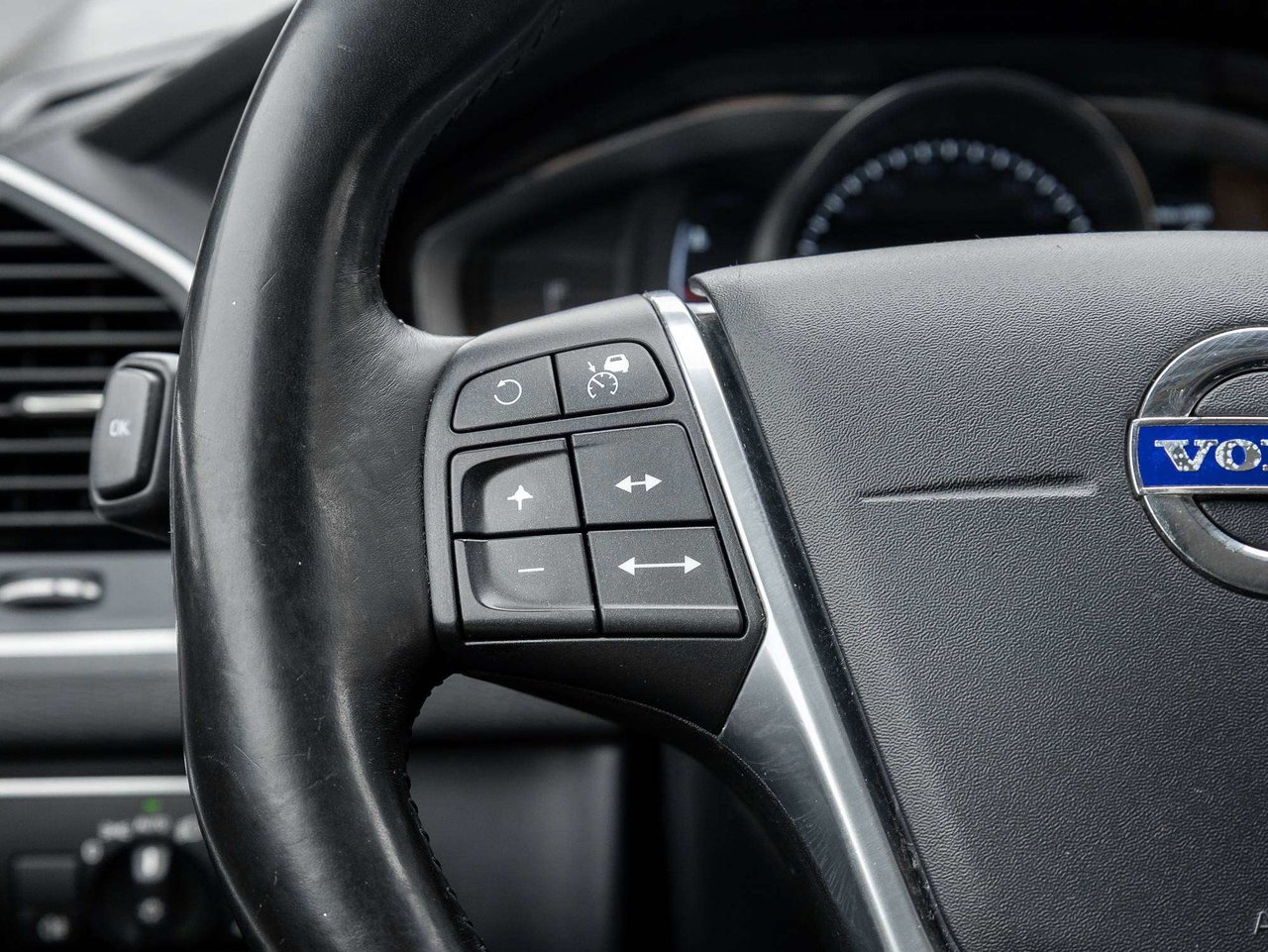 Volvo XC60 T5 SE PREMIERE^Trade In^As Is^As Traded 2016-8