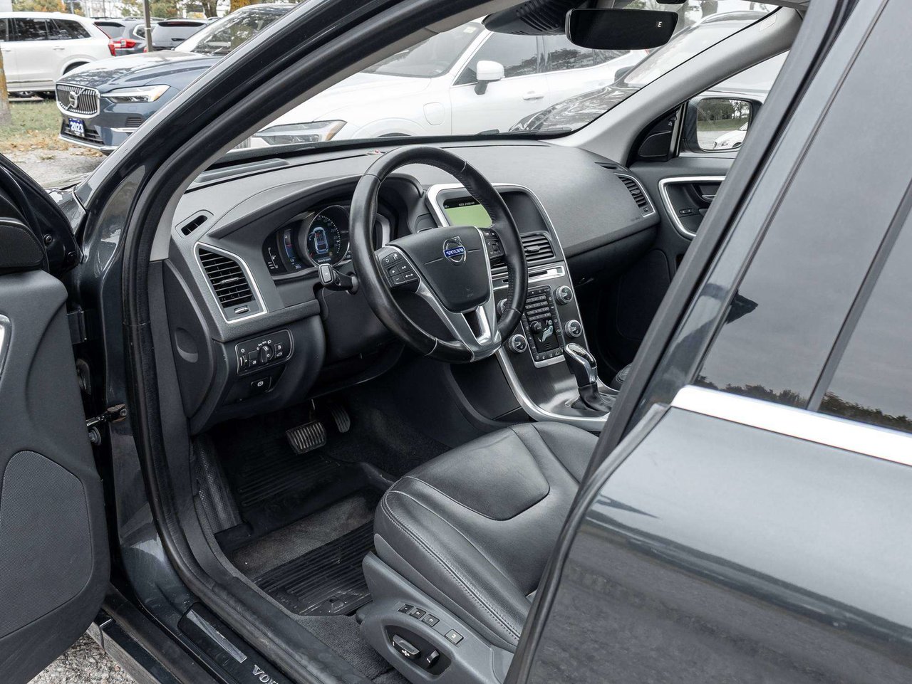 Volvo XC60 T5 SE PREMIERE^Trade In^As Is^As Traded 2016-6
