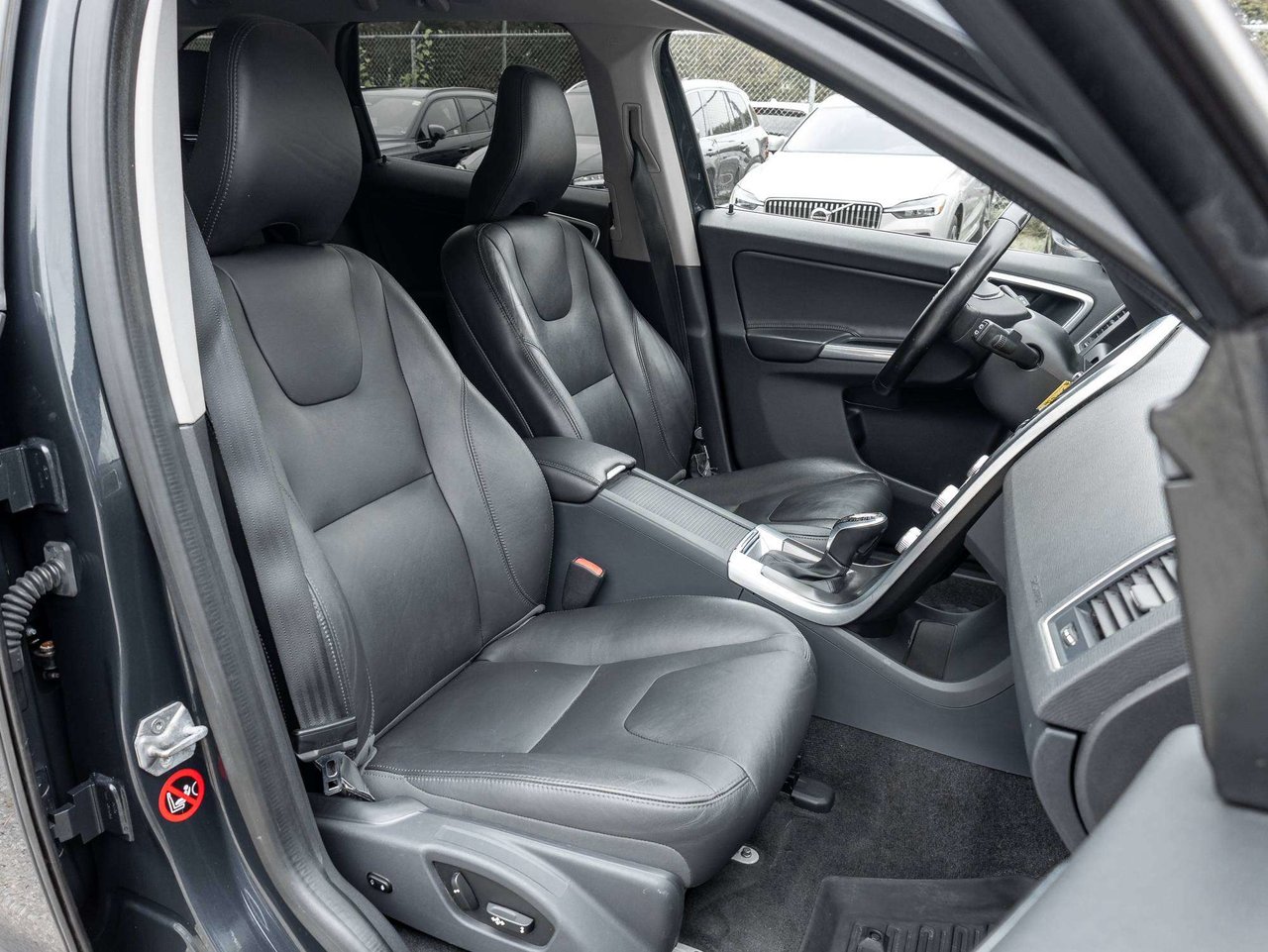 Volvo XC60 T5 SE PREMIERE^Trade In^As Is^As Traded 2016-19