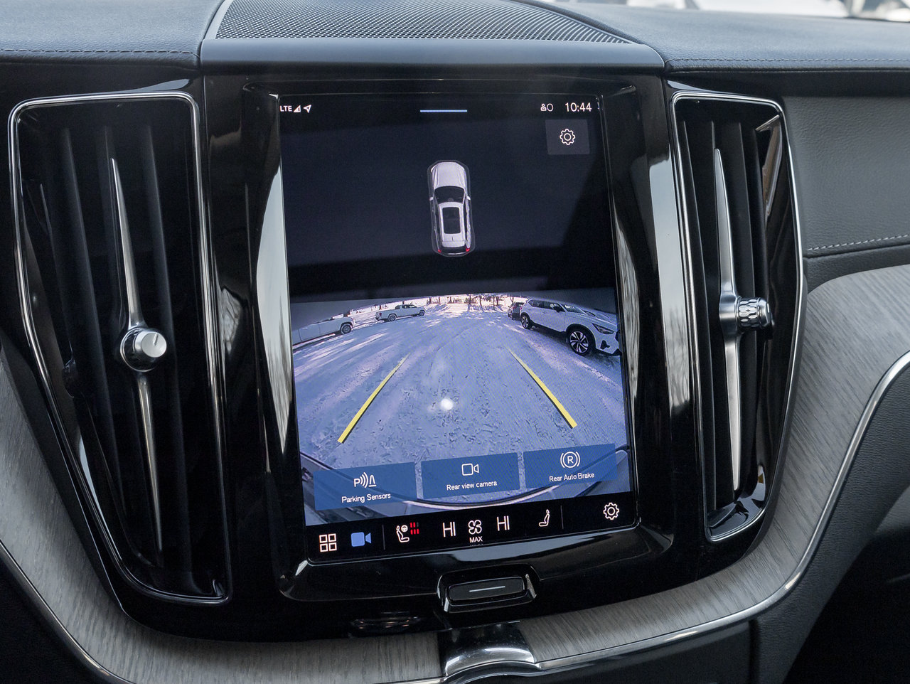 Volvo XC60 B6 AWD INSCRIPTION-BOWERS & WILKINS-CPO-OFF LEASE 2022-10