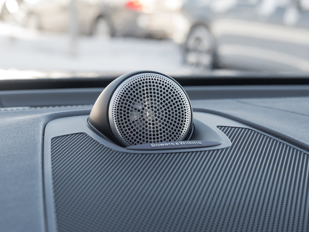 Volvo XC60 B6 AWD INSCRIPTION-BOWERS & WILKINS-CPO-OFF LEASE 2022-20