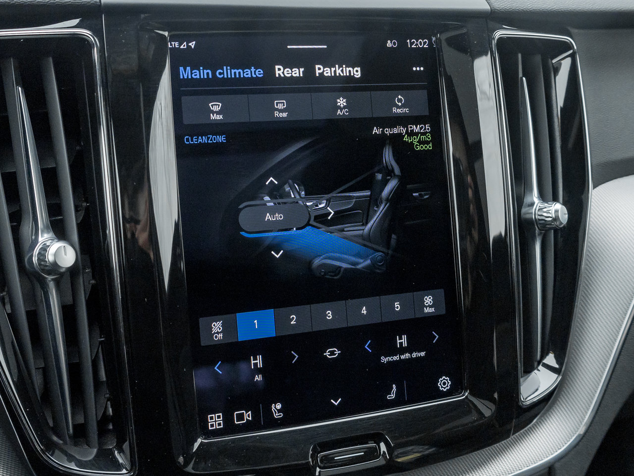 Volvo XC60 B6 AWD R-Design  BOWER & WILKINS  21 ALLOY WHEEL 2022-21