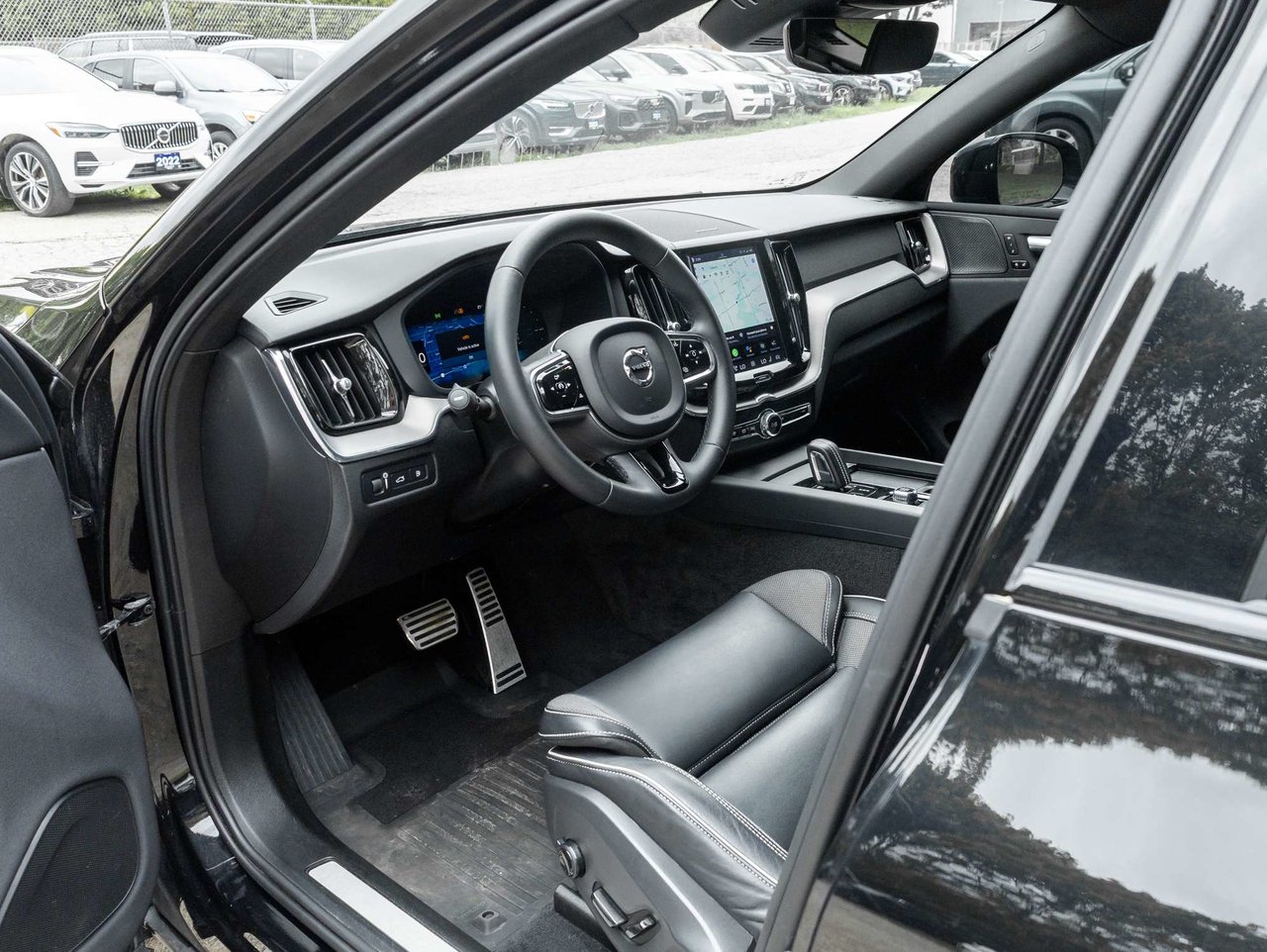 2022 Volvo XC60 R-Design-7