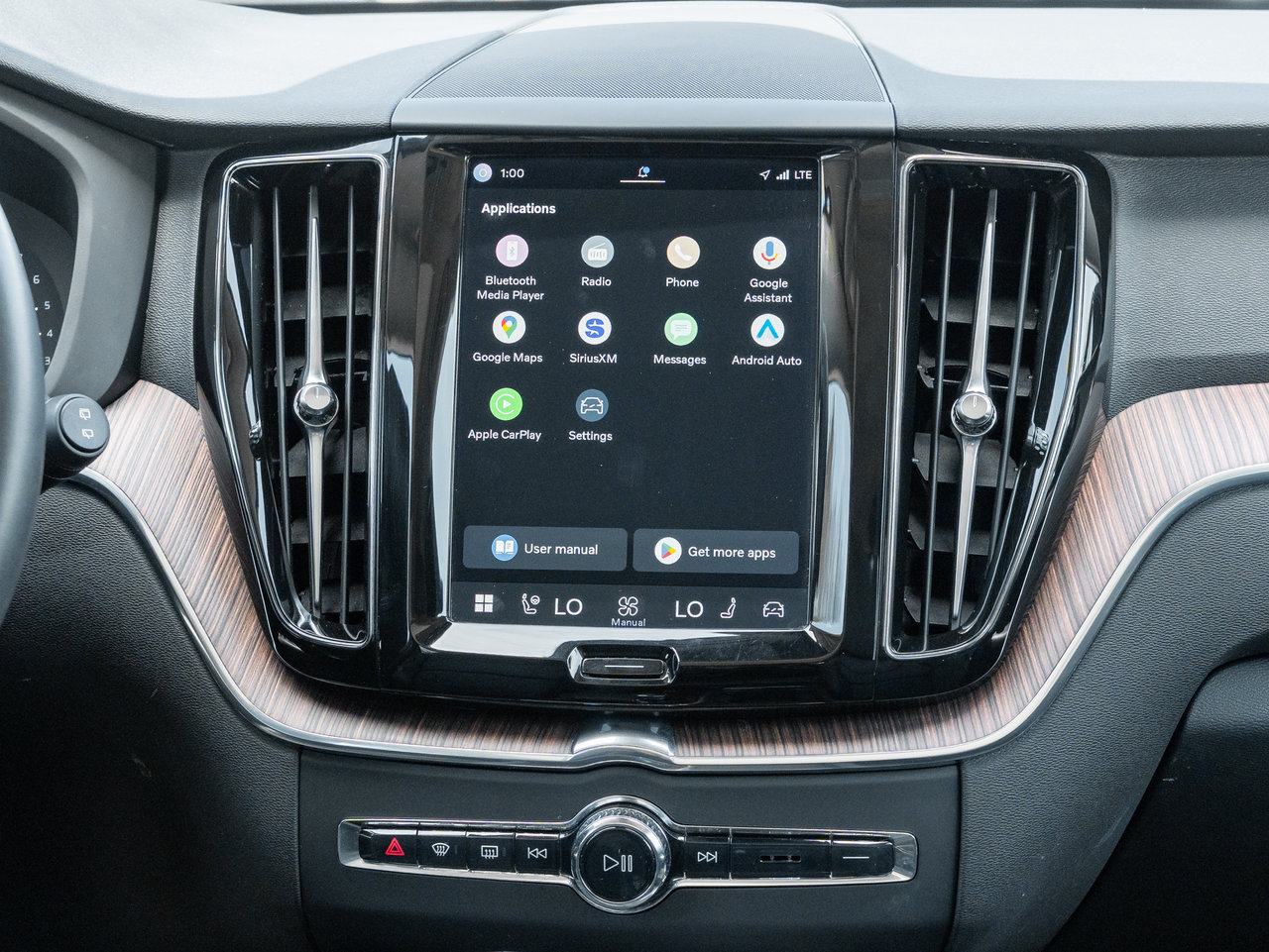 Volvo XC60 B5 AWD Momentum LOW KM  CPO FINANCE RATE fr 3.49%* 2022-23