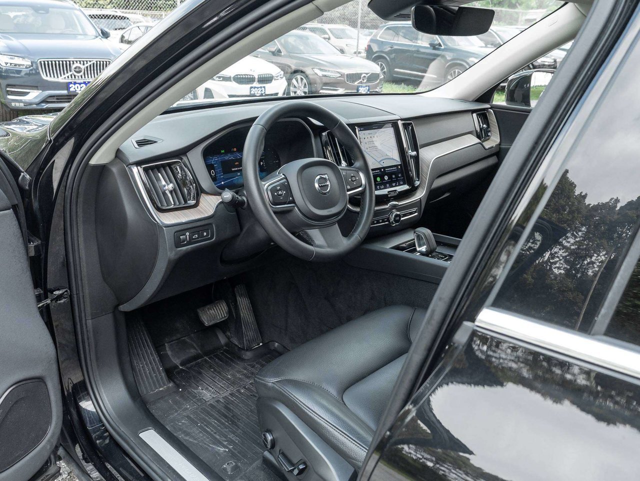 2022 Volvo XC60 Inscription Expression-7