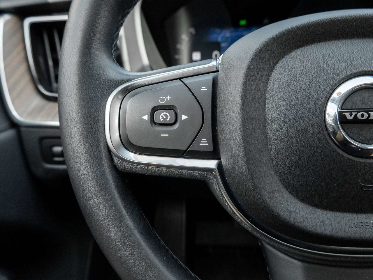 Volvo XC60 Inscription Expression 2022-11