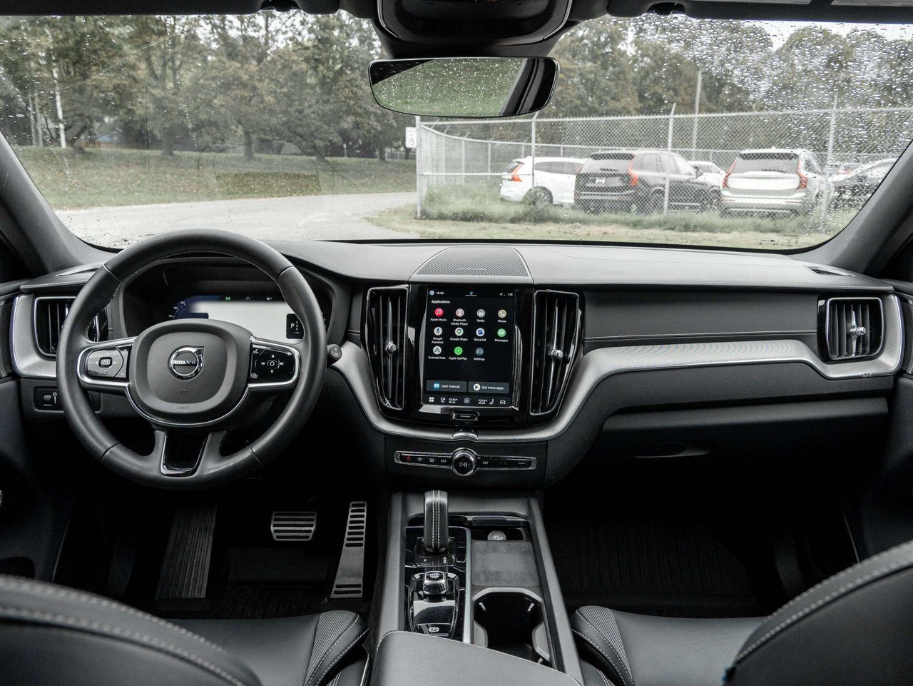 2022 Volvo XC60 R-Design-26