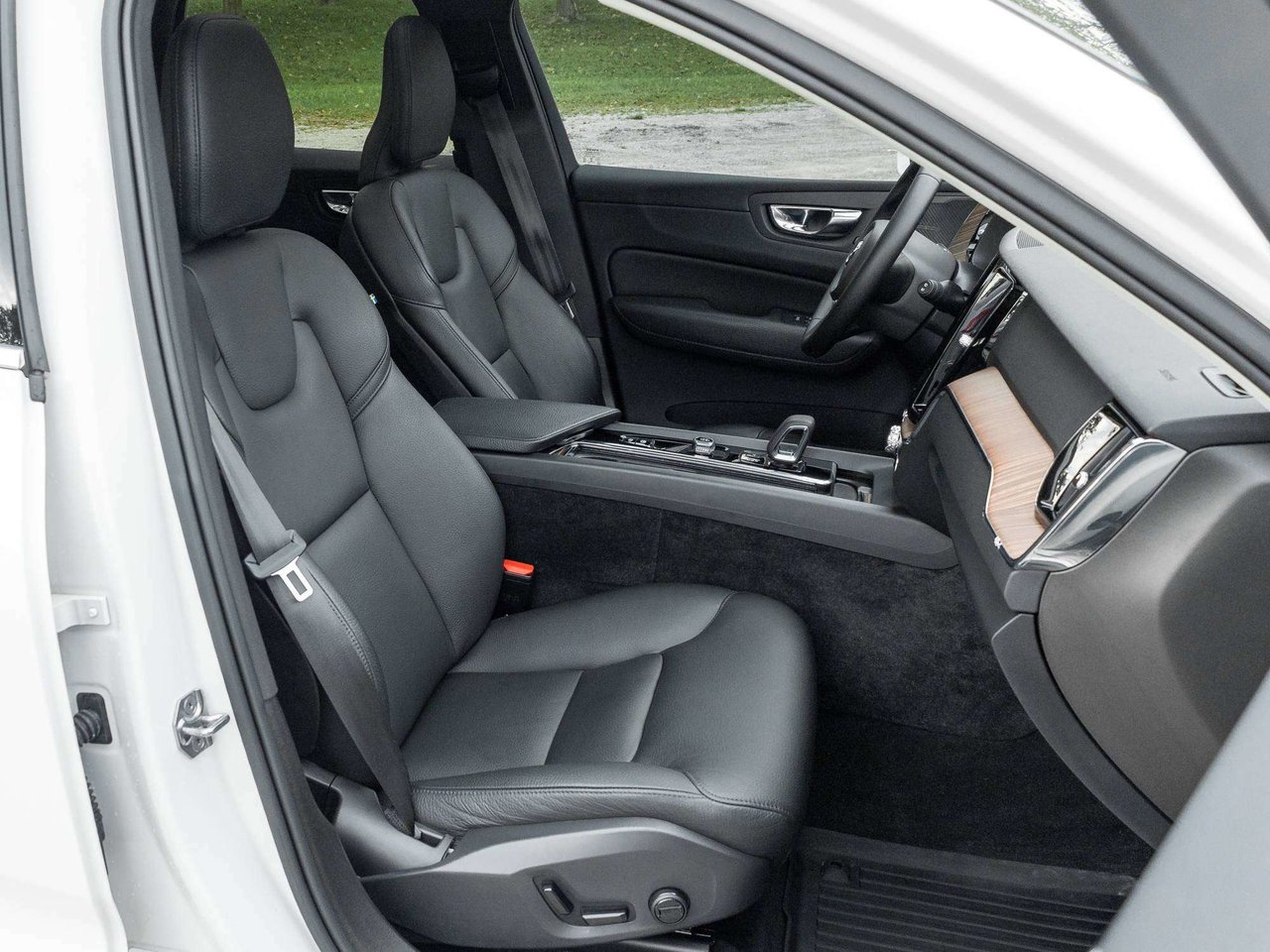 2022 Volvo XC60 Inscription Expressio^See Mileage^CPO^fr 3.49%*-25