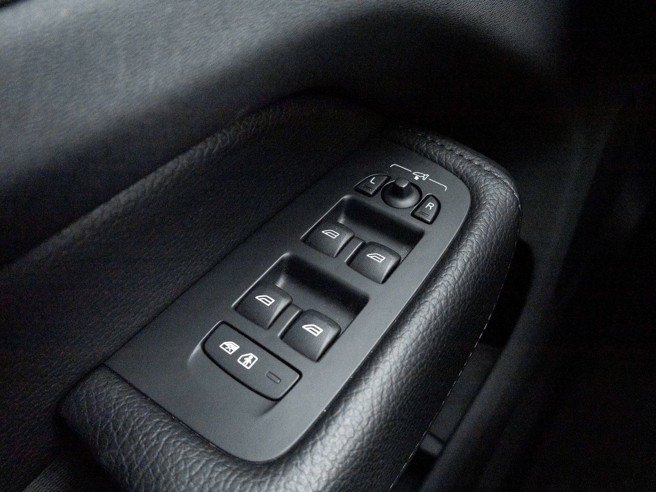 2022 Volvo XC60 Inscription Expressio^See Mileage^CPO^fr 3.49%*-14