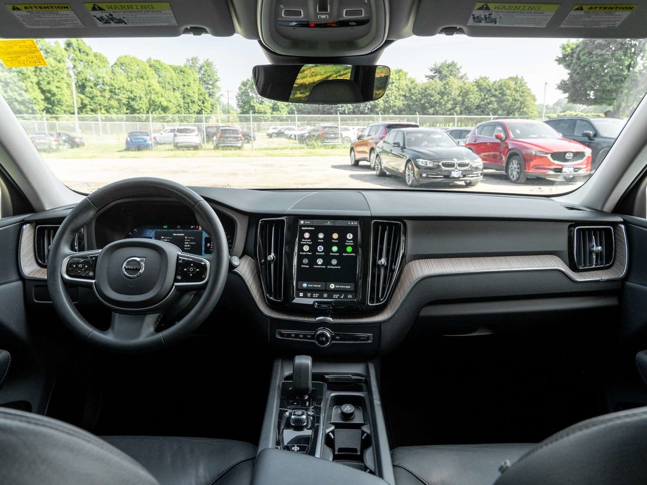 2023 Volvo XC60 Plus Bright Theme-23