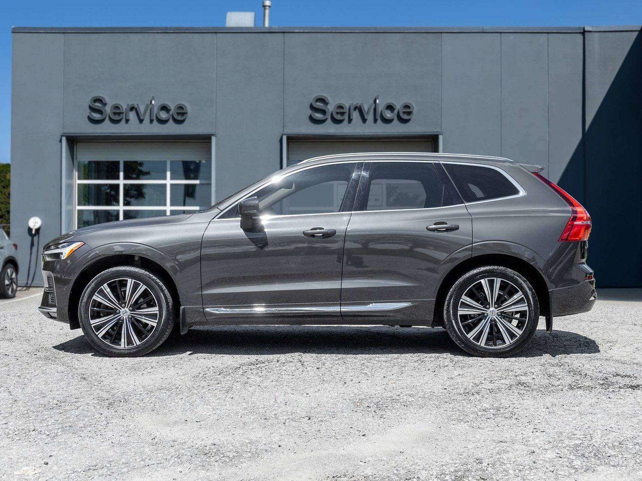 2023 Volvo XC60 Plus Bright Theme-2