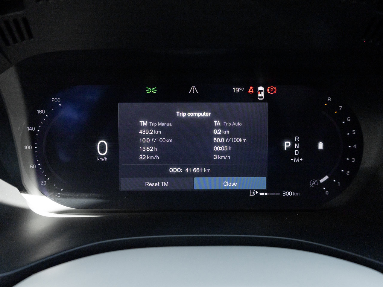 2024 Volvo XC60 B5 AWD PLUS  NON DAILY RENTAL  OFF LEASE  CPO-8