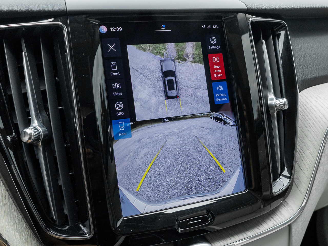 2024 Volvo XC60 B5 AWD PLUS  HARMAN KARDON  OFF LEASE  CPO  LOW KM-12