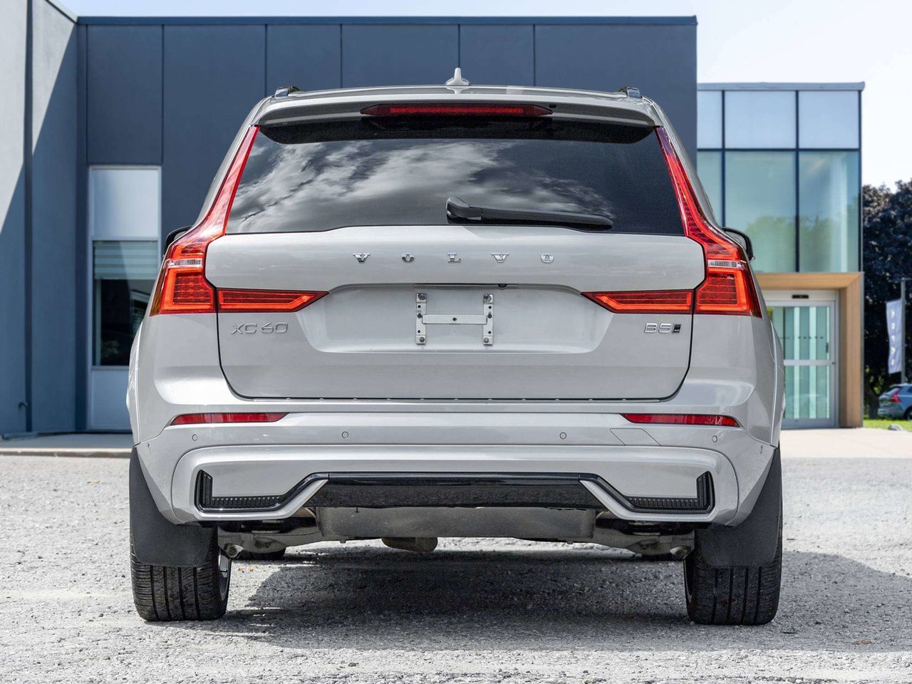 Volvo XC60 ULTIMATE  LOW KM  22 ALLOY WHEELS  RATE fr 2.99%* 2024-5