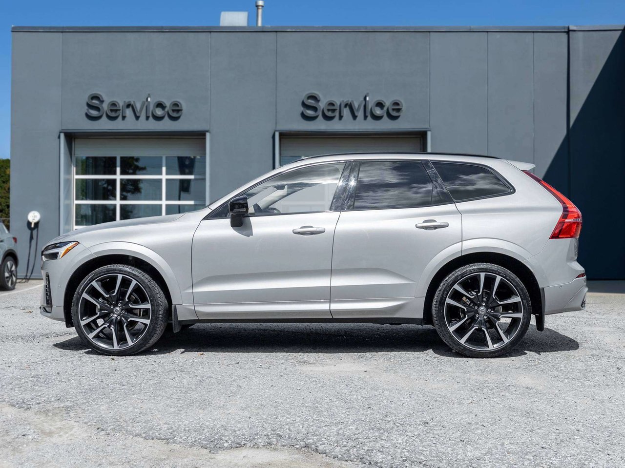 Volvo XC60 ULTIMATE  LOW KM  22 ALLOY WHEELS  RATE fr 2.99%* 2024-2