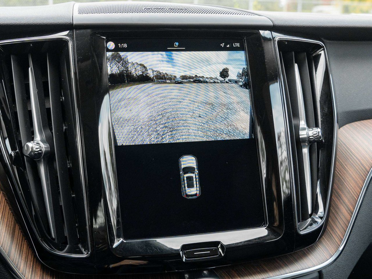 Volvo XC60 PLUS^Off Lease^Low km^Harman Kardon^Rate fr 3.49%* 2024-12